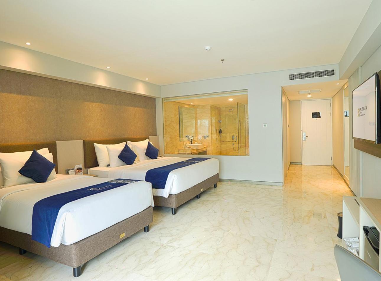 Platinum Hotel Jimbaran Beach Bali ภายนอก รูปภาพ